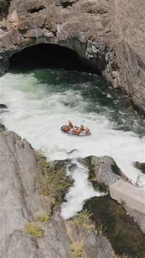 TUNNEL CHUTE DRONE RUN | Middle Fork American River