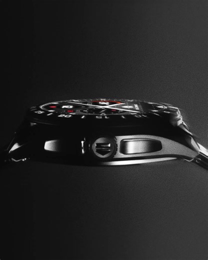 Building on its legacy as the first luxury connected watch brand, TAG Heuer unveils the new Connected Calibre E5 collection. This avant-garde timepiece is all about versatility and a highly personal digital experience, available in both 45mm and a new 40mm size. Its redesigned strap system allows effortless switching between rubber, leather, metal, and nylon — adapting seamlessly to any style or occasion. Discover more TAG Heuer timepieces at https://bit.ly/3ZuLvte or visit TAG Heuer in Suria KL