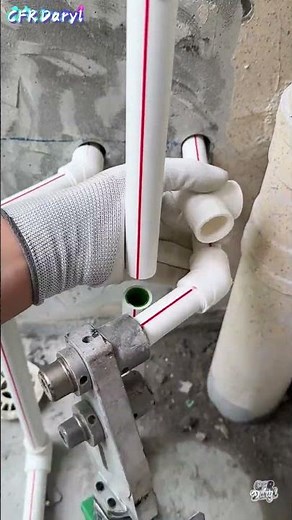 Textbook Plumbing Work: Watch How Hot Melting Machine Fuses PVC Pipes Flawlessly.