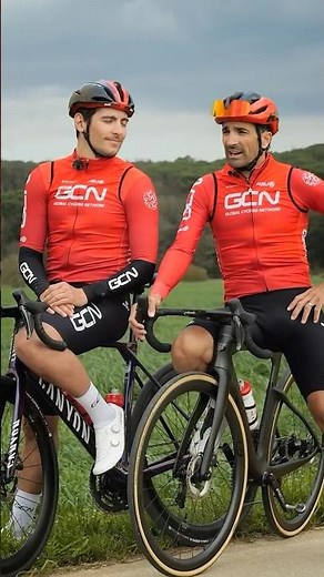 Consejo de ciclismo que nunca falla: cuida el pedaleo en curva