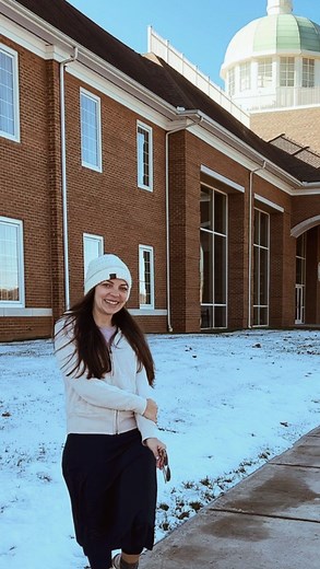 Who needs yoga pants when you have @snoga_athletics 🙌🏼 ❄️comfy 🫶🏼practical 📖 modest 🌷feminine | Abiding Homemaker