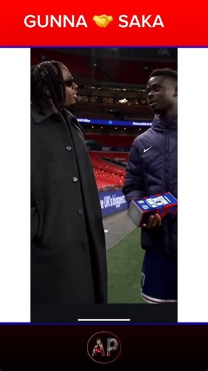 American rapper, Gunna, hands Bukayo Saka his MOTM award 🤝🔥 #afc #Arsenal #england #hiphop | Arsenal Presser