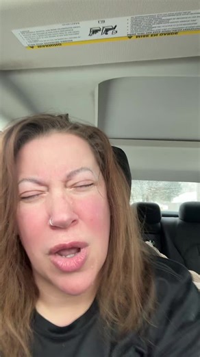 New hair who dis 😜💁🏼‍♀️ #hairtransformation