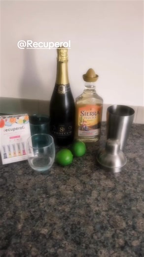 Gonna have an adult night of mixes but com tomorrow morning I will definitely need to hav my hydration cocktail @Recuperol #rehydrate #electrolyte #debloat #hydrationpackets