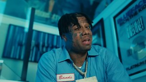 还有人记得他吗？Blueface 出狱后首支单曲发布