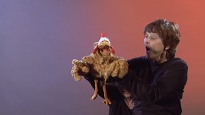 Watch Folkmanis Chicken Puppet Demo on Amazon Live