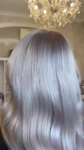 Globale Blondierung: Sanfte Haarveränderung