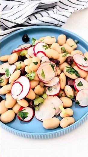Insalata di fagioli e ravanelli