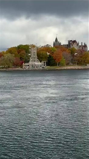 A Look at Boldt Castle in the 1000 Islands #cruise #1000islands