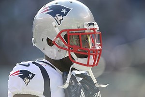 Patriots' WR Josh Gordon Announces He's Taking Break From Football To Focus On Mental Health After Reportedly Facing Indefinite Suspension