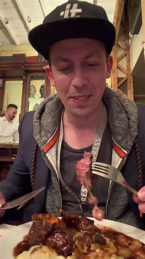 An honor for years: Delta Meat after Internorga is a must. The perfect base for the Reeperbahn.