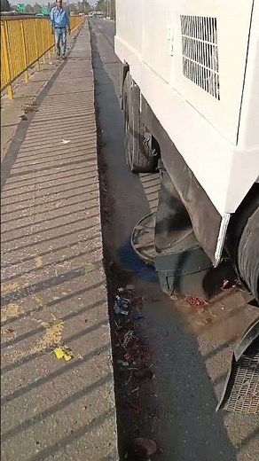 Cleanland (VS-Shakti-6000) Truck Mounted Road Sweeper Clearing Loose & Dry Dust Efficiently