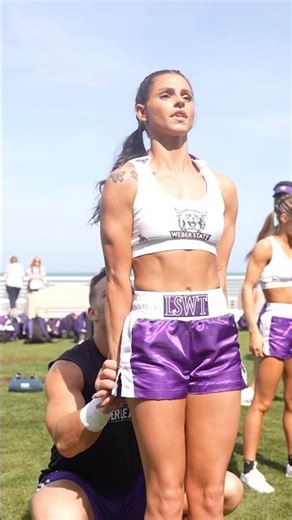 Easy stunts🔥🤝 #cheer #cheerleader #cheerleading #weberstatecheer #cayleeodle #cayleecheer #fit