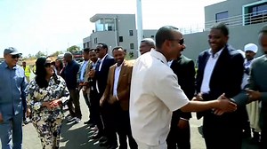 #የክቡር ጠቅላይ ሚኒስቴር አብይ አህመድ (ዶ/ር) በወሎ ኮምቦልቻ አየር ማረፊያ ደማቅ አቀባበል ተደረገላቸው። | Dessie City Administration Communication