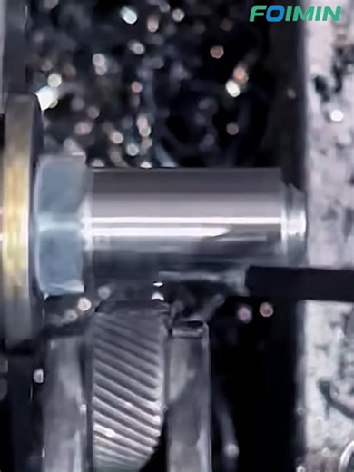 Camila Shaw on Instagram: "In various scenarios where manual operation is required or to prevent relative sliding of components, knurling can significantly increase the surface friction. Knurling can create regular and aesthetically pleasing pattern designs on the surface of parts, making the product's appearance more distinctive and enhancing the overall visual effect of the product.#cnc #endmill #cncmill #coldmilling #cuttingskills #machine #automobile #machining #knivesout #Manufacturing #Aut