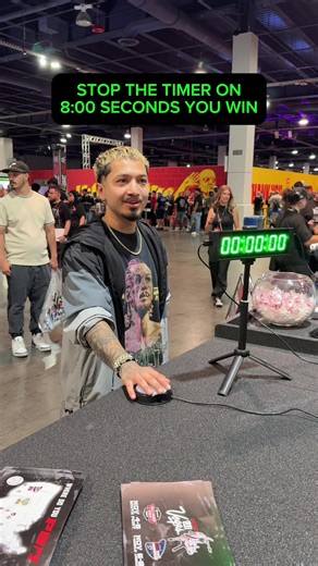 STOP THE CLOCK CHALLENGE ‼️ If we can successfully stop the timer on exactly 8:00 then we win a prize😳👀 -- Me and my brothes went to WWE World in Las Vegas and they had this booth offering a challenge. We immediately attempted, but it was much harder than it looks😢 -- #foryoupage #viral #wwe #challenge #funny
