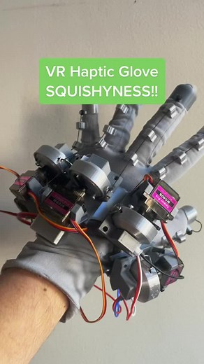 Enhancing Virtual Reality with Force Sensors in Squishy Simulation