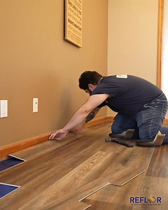 We're looking for 150 homeowners in INDIANA for a 1-DAY Flooring Transformation! ⏰ FAST: Done in as Little as 1 DAY 🚚 FREE Furniture Moving 🌟 FREE In-Home Design 💰 AFFORDABLE: 75% OFF Installation 💧 DURABLE: Waterproof & Pet-Friendly 🇺🇸 See if you qualify for local pricing: https://lp.refloor.com/flooring-new | Refloor USA