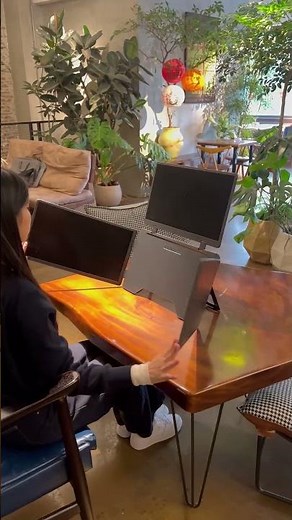 Quad Screen Takeover 🚀 Four Portable Monitors Rewrite Your Reality