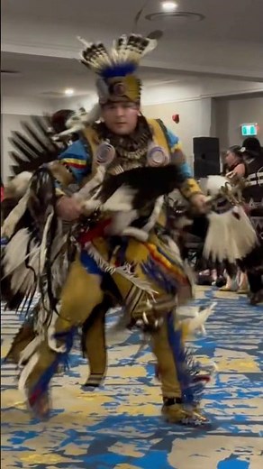 Men's Traditional dancer🪶 #indigenous #powwow #traditional #dance #culture #nativeamerican #shorts