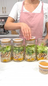 Mandarin Crunch Salad 🍊🥬🥣 https://plantedinthekitchen.com/mandarin-crunch-salad/ Salad Ingredients: 4 cups romaine lettuce, chopped 1 cup red cabbage, chopped ½ cup mandarin oranges ½ cup shelled edamame ½ cup carrots, shredded ¼ cup peanuts, chopped ¼ cup cilantro ¼ cup green onions, chopped ¼ cup crunchy chow mein noodles Peanut Sauce Ingredients: ½ cup peanut butter ¼ cup soy sauce, low sodium ½ tbsp freshly grated ginger 1 clove garlic, minced 1 tbsp sesame oil 1 tsp maple syrup ½ tsp sri