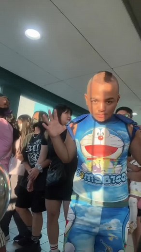 gwawoobleshwuble on Instagram: "Doraemon ahh find Here's a classic "Grandma's Cookies" recipe, perfect for that nostalgic, homemade flavor: Grandma's Classic Chocolate Chip Cookies Ingredients: 1 cup (2 sticks) unsalted butter, softened 3/4 cup granulated sugar 3/4 cup packed brown sugar 1 teaspoon vanilla extract 2 large eggs 2 1/4 cups all-purpose flour 1 teaspoon baking soda 1/2 teaspoon salt 2 cups semi-sweet chocolate chips 1 cup chopped nuts (optional) Instructions: Preheat the Oven: Prehe