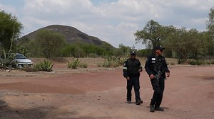 Witness video shows tourists taking cover during Mexico pyramids shooting