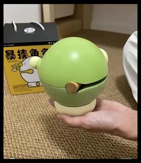 Video của LoveKey (@tomkey131) với bản nhạc nhạc nền - Tom Key - LoveKey