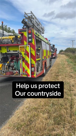 The warm and dry weather looks set to continue for the rest of the week bringing with it an increased risk of wildfires. 🔥 We know many people will be looking to make the most of the sunshine, particularly now the school summer holidays have started, but we ask you to please bear in mind the following to reduce the chance of a fire from breaking out: 🚒Pack a picnic instead of a disposable BBQ and never light campfires in the countryside or grassland areas. 🚒 Take your rubbish home with you as