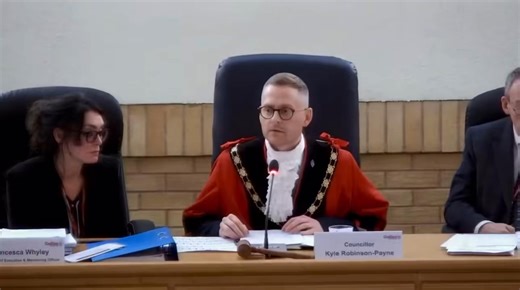 HMO MOTION TO GEDLING BOROUGH COUNCIL I was really pleased to speak in support of a motion at Gedling Borough Council’s Full Council meeting on Wednesday evening about Homes of Multiple Occupancy (HMOs). I spoke from a Daybrook ward perspective, where Cllr Sandra Barnes and I have raised residents’ concerns about the impact of some HMOs in our area. The motion, proposed by Cllr Alison Hunt (Netherfield) and seconded by Cllr Sandra Barnes (Daybrook), was passed unanimously. It means the Council w