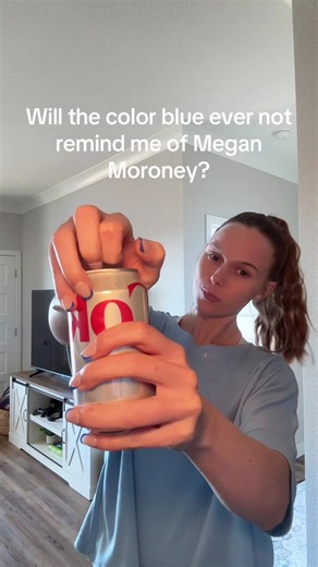 Cleaning Fit Inspiration for Women in Blue