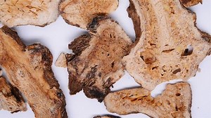 「Top View Chinese Herbs Atractylodis Macrocephalae」の動画素材（ロイヤリティフリー）1027073225 | Shutterstock