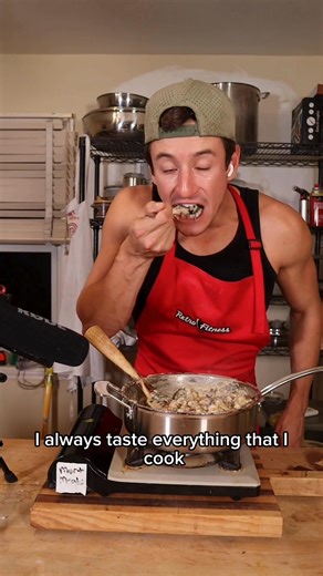 Retro Fitness Chef, Murt Meals, is serving up comfort season with his Chicken & Mushroom Sauce Pasta. Creamy, hearty, and perfect for fueling up before the holiday rush. Watch the full step-by-step in the app or on our YouTube channel “Retro Fitness Official.” #GetReal #HolidayFuel #RetroFitness | Retro Fitness - Deer Park, NY