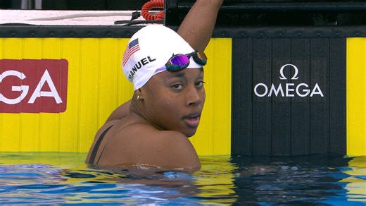 Simone Manuel powers to 100m freestyle victory