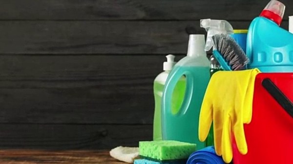 El Daño que causan los productos de limpieza del hogar
