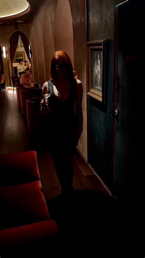 who ordered a redhead femme fatale