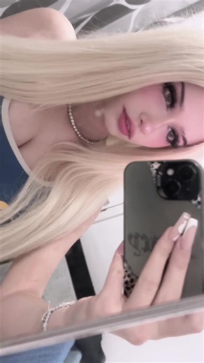Discover the Best Alternative Looks Like Belle Delphine