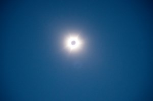 Hybrid solar eclipse passes over Australia
