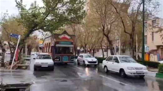 Traditional Tourist Bus in Tehran.Even the buses in Iran reflect our culture and art.اتوبوس توریستی در تهران