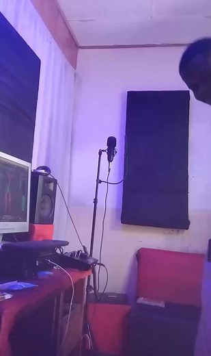 Écouter moi ça 🤯🤯💥🇨🇬✌️ | Steven Kitsitsabi