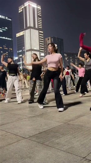 Catchy Beat Square Dance Tutorial Style​