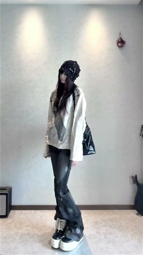 Ancient Fashion Frenzy: Dive into Timeless Styles in My Feelings