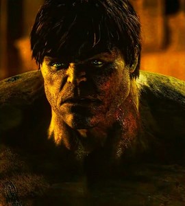 Bruce Always Saves Betty 💚 | The Incredible Hulk Edit