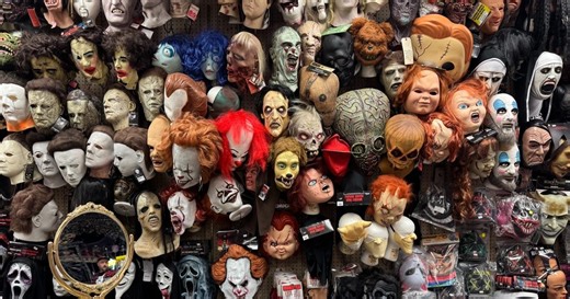 Chicago Costume Shops Can Help Your Dreams — or Nightmares — Come True