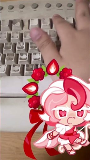 Doing asmr on this very old keyboard since I was in grandma’s house 😅#oldkeyboard#asmr