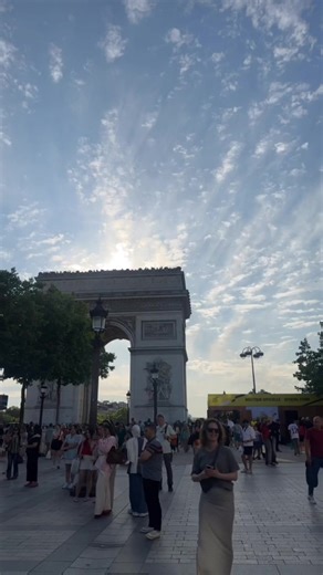 Week-End FDLM 🇫🇷 #paris #vibeoverseas #fdlm