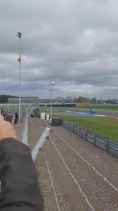 Yamaha YZR 500 Flyby at TT Circuit Assen 2strokelife MotoMadness #2stroke #2strokelife #classicbike #trackbike #yamaha #yamahayzr #Yamahayzr500 #superbikelife | 2strokelife