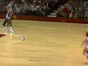 ☘️45 years ago today.. Good old days.. 🗓️February 10, 1979: Indiana State's Larry Bird with a steal and slam during a win over Bradley. | Larry Legend