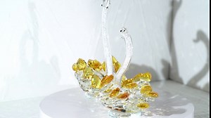 Set of 2 Crystal Golden Swans Anniversary Wedding Gifts for Couple, Glass Swan Figurines Collectibles Valentines Day Presents Keepsake for Parents Home Decor