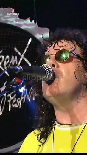 Gary Moore - Still Got the Blues: A 90s Rock Classic